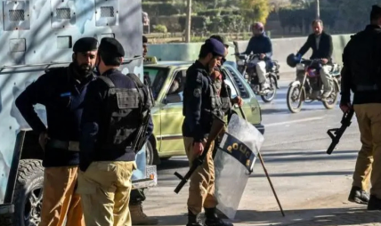 पाकिस्तानमा एफसी मुख्यालयमा आक्रमण, ३ जनाको निधन