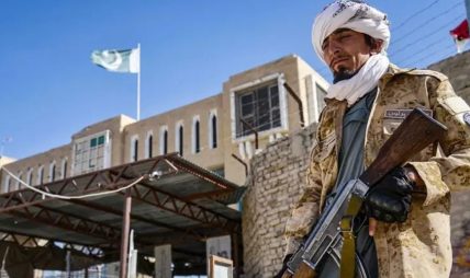 पाकिस्तान र अफगानिस्तानको तालिबान फोर्सेज बीच फेरि झडप