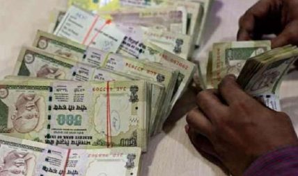 नेपालमा १०० भन्दा ठूला भारू नोट प्रयोगमा भारतले गर्यो केहि लचिलो व्यवस्था