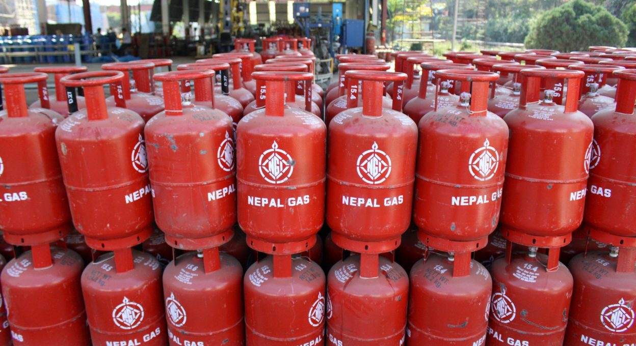 नेपाल आयल निगमको टेकु कार्यालयबाट पनि खाना पकाउने ग्यासको बिक्री वितरण सुरु