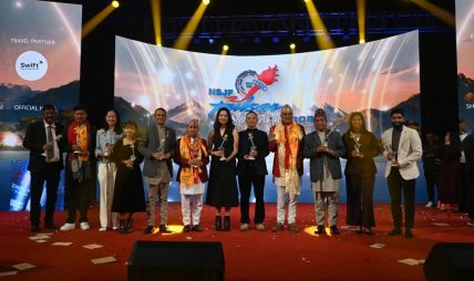 दीपेन्द्र  र एरिका बर्ष उत्कृष्ट खेलाडी घोषित