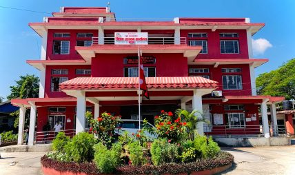 अब झापामा कुन उम्मेदवार र निर्वाचन  चिन्हमा मतदान गर्नुहुन्छ भनेर मतदातालाई सोध्न नपाईने