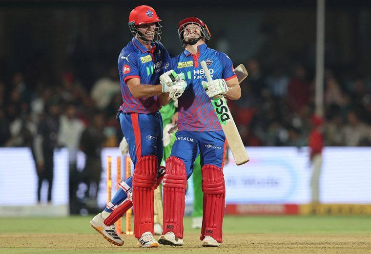 आइपीएलमा  दिल्लीले बैंगलुरूलाई ६ विकेटले हरायो