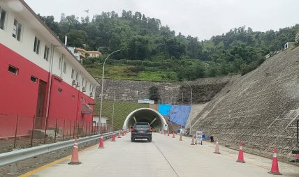 नागढुंगा सुरुङमा चल्ने सवारीको लागि दस्तुर तोकियो, कस्ले कति तिर्नु पर्छ ?