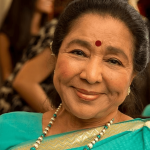 भारतीय चर्चित गायिका आशा भोसलेको निधन