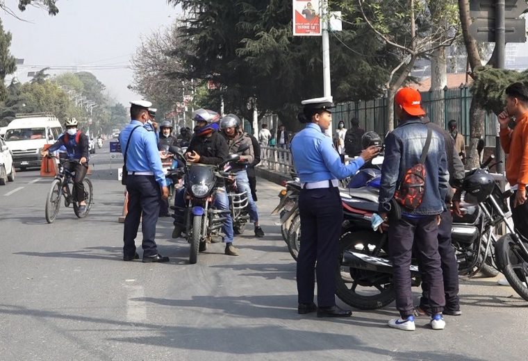 ट्राफिक जरिवाना ह्वातै बढाईदै मादक पदार्थ र लागु औषधमा ५० हजारसम्मको जरिवानाको प्रस्ताव, ट्राफिक नियम तोडदा १ लाख जरिवाना