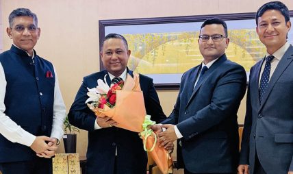 नेपाल र भारतको सम्बन्धलाई नयाँ उचाईमा पुर्याउन प्रतिवद्ध छौ : परराष्ट्र मन्त्री खनाल