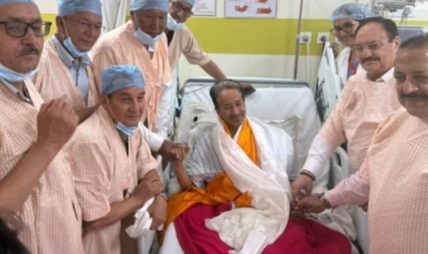 २६ दिनपछि भारतमा सोनम वाङचुकले तोडे अनशन