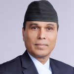 राप्रपा नेता विक्रम पाण्डेला प्रधानमन्त्री दैवी प्रकोप उद्धार कोषमा दिए १ करोड १ लाख